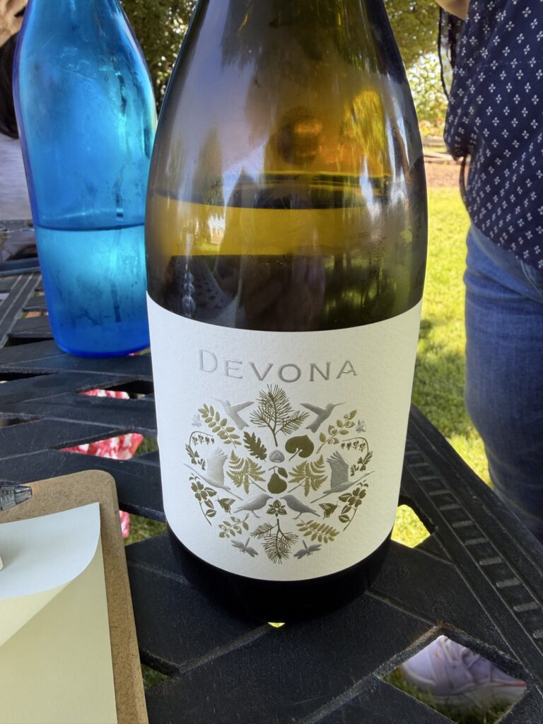 Devona   photo 1